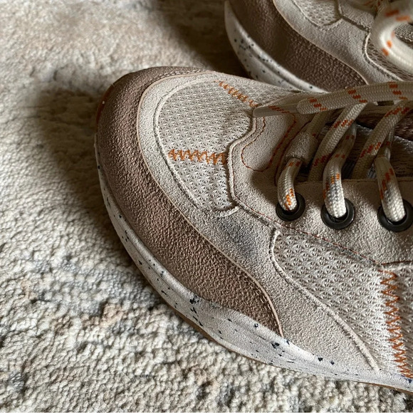 Taos Footwear Beige and Cream Sneakers - Picture 5 of 11